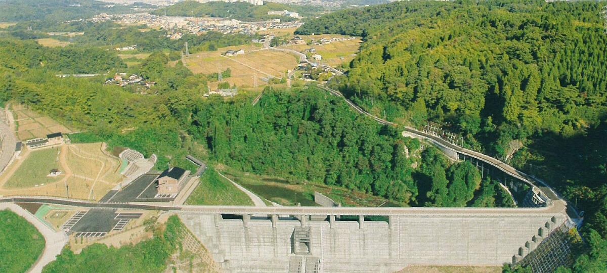 辰巳ダム（上辰巳町）