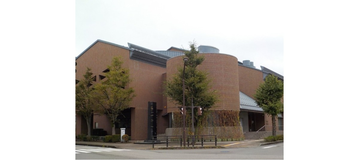 金沢市立泉野図書館